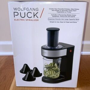 Wolfgang Puck Electric Spiralizer Kitchen Tool Cooking Baking Food Healthy Whitt